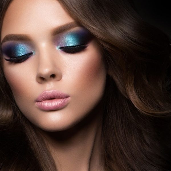 New City Trends Professional Eye Shadow Pallet Revers Cosmetics - Image 4